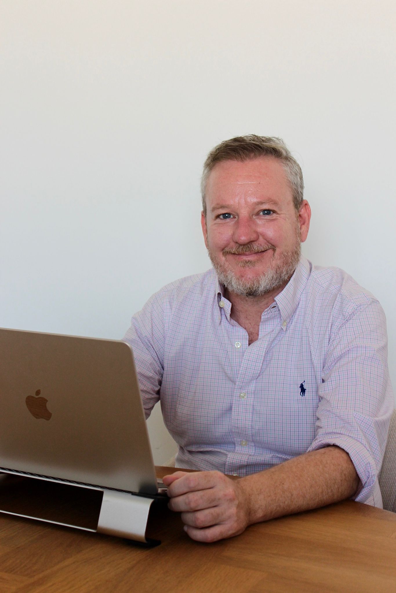 Adam — Lektor angličtiny pre pokročilých